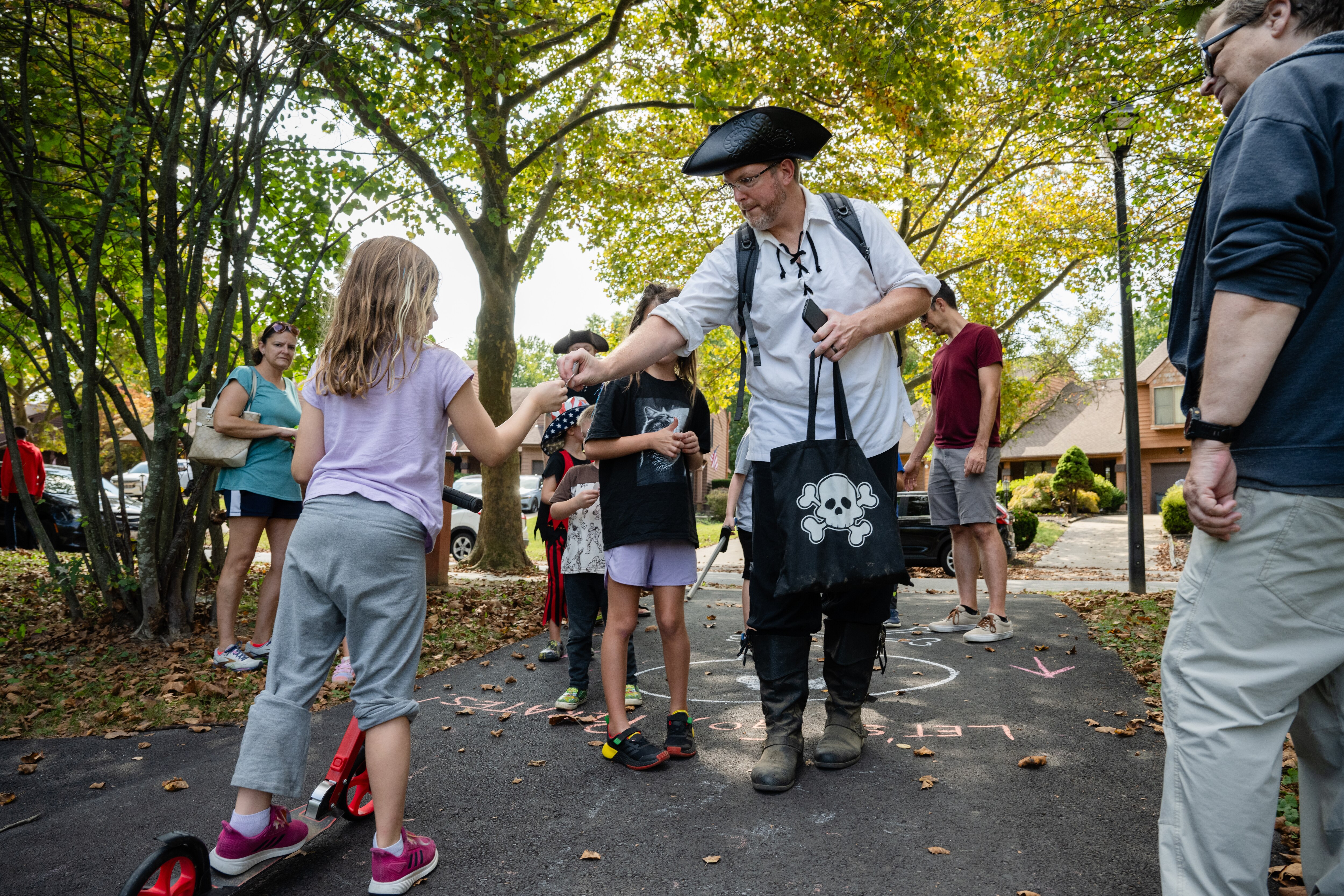 HoCo Pirate Adventures founder Chris Fuchs organizes nine pirate treasure hunts a year on the trails of Columbia.