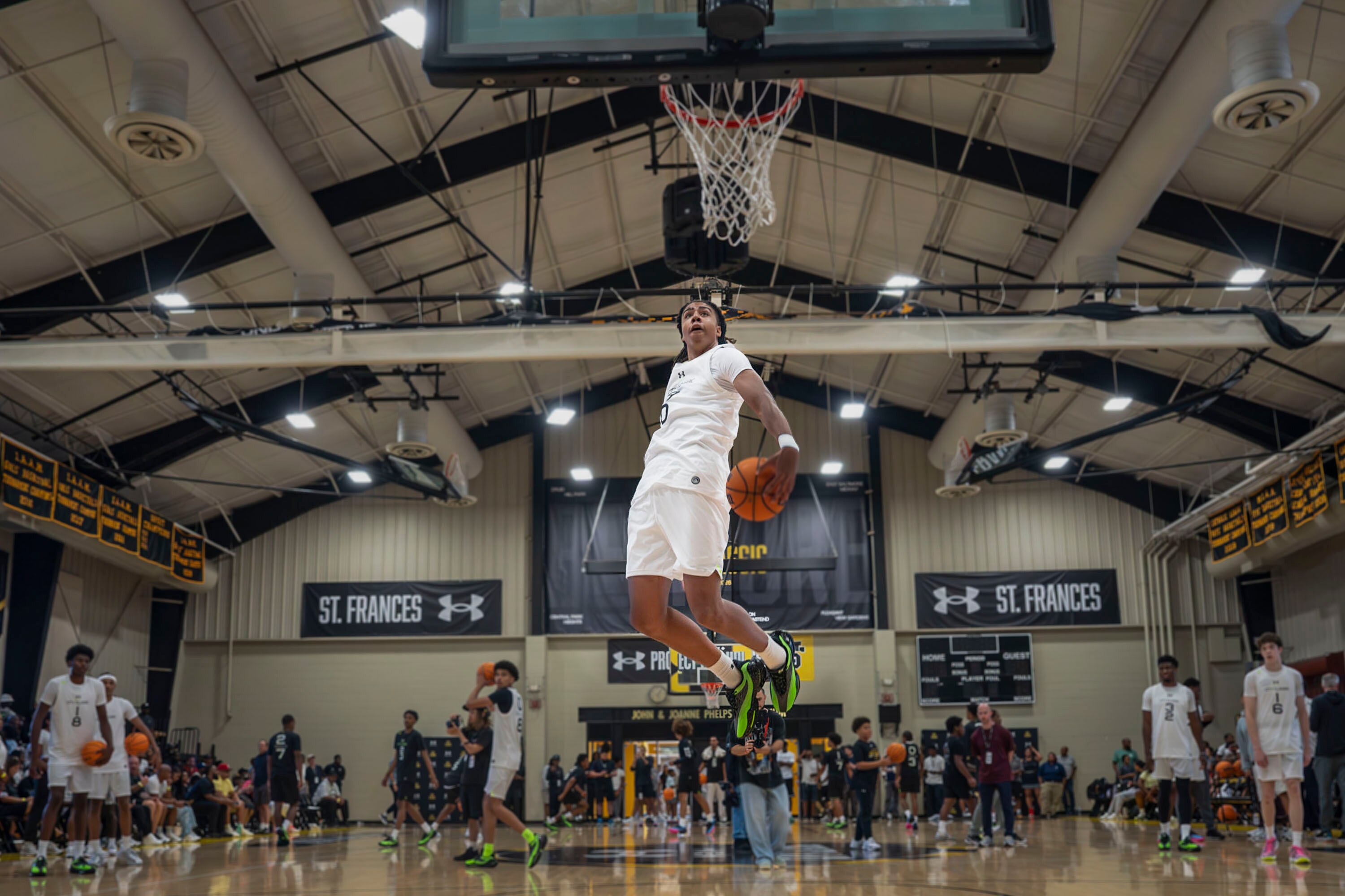 The nation’s top high school players put on a show Saturday at the Under Armour City Classic at Saint Frances Academy.
