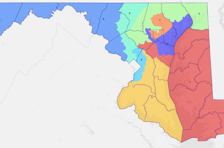 The Governor's Redistricting Advisory Commission has voted to recommend new congressional district boundaries.