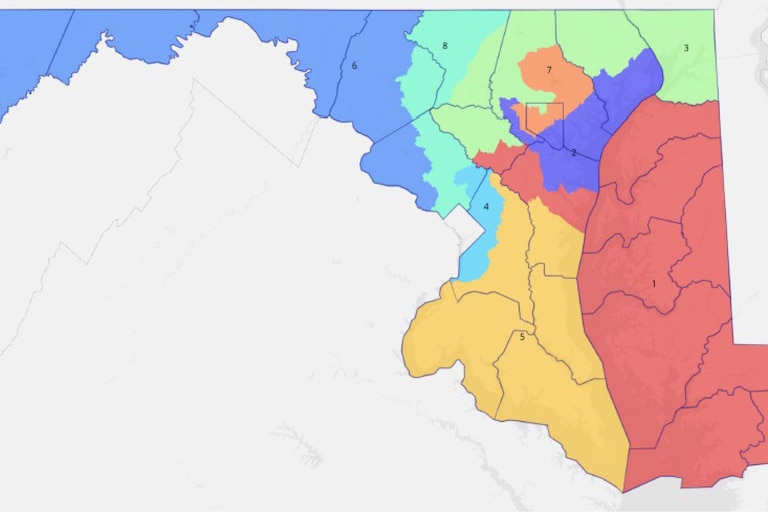The Governor's Redistricting Advisory Commission has voted to recommend new congressional district boundaries.