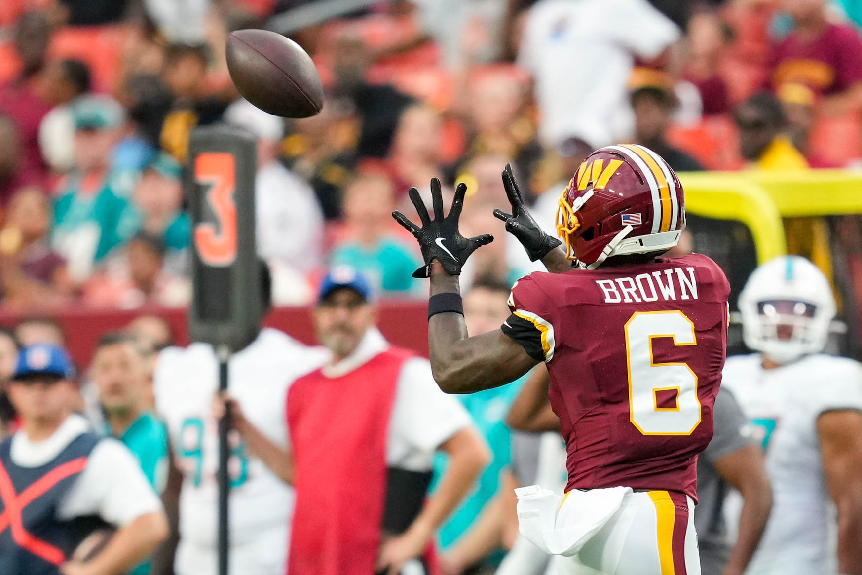 Commanders wide receiver Dyami Brown catches a pass in the first quarter of Friday night’s preseason game against the Dolphins.