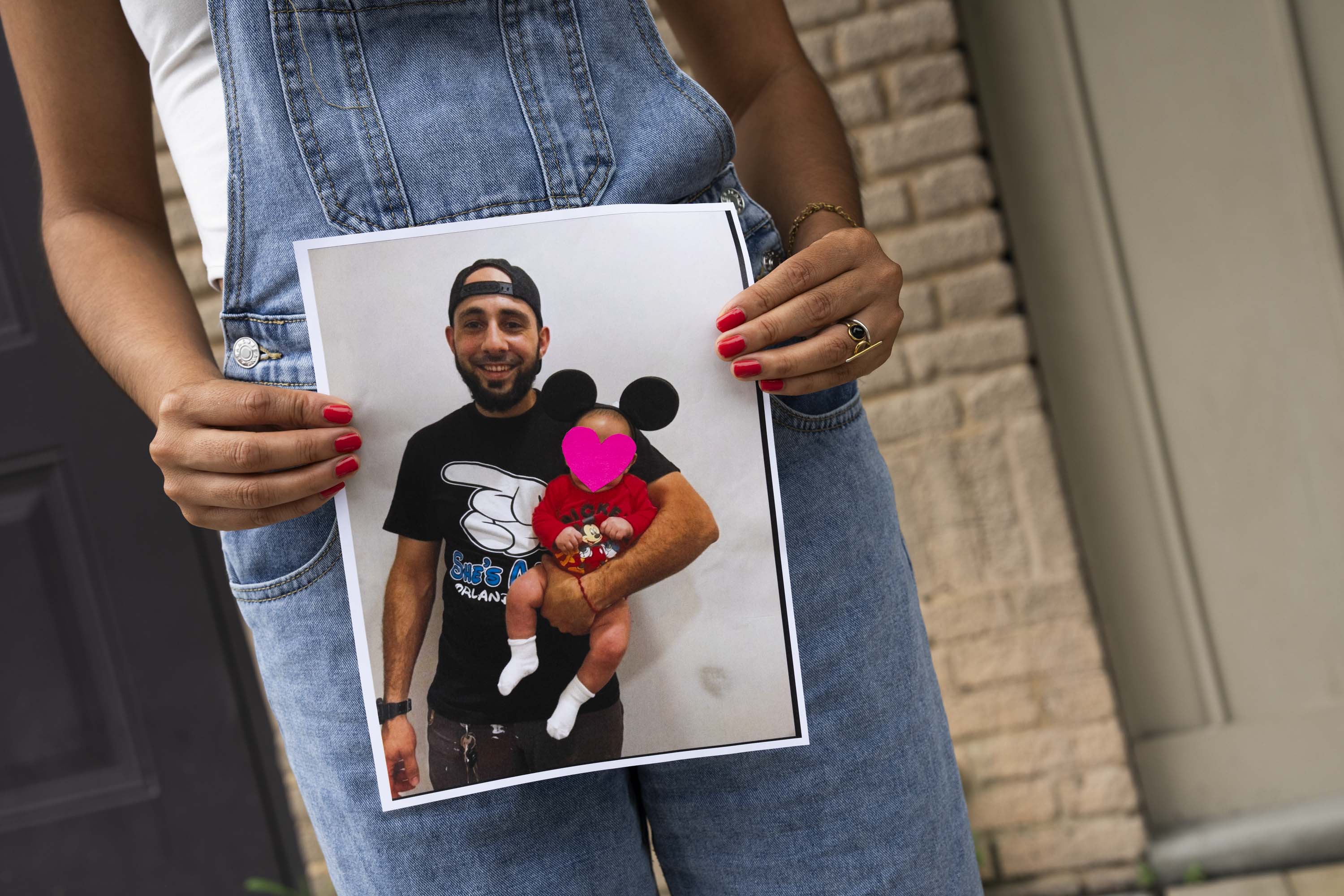 Tiago Alexandre Sousa-Martins, the Portuguese immigrant whom ICE agents shot in Glen Burnie on Christmas Eve, was freed Wednesday after months in federal detention. 