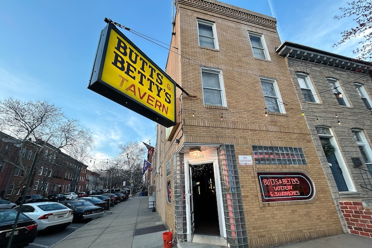 Butts and Betty's Tavern at 2200 Gough St.