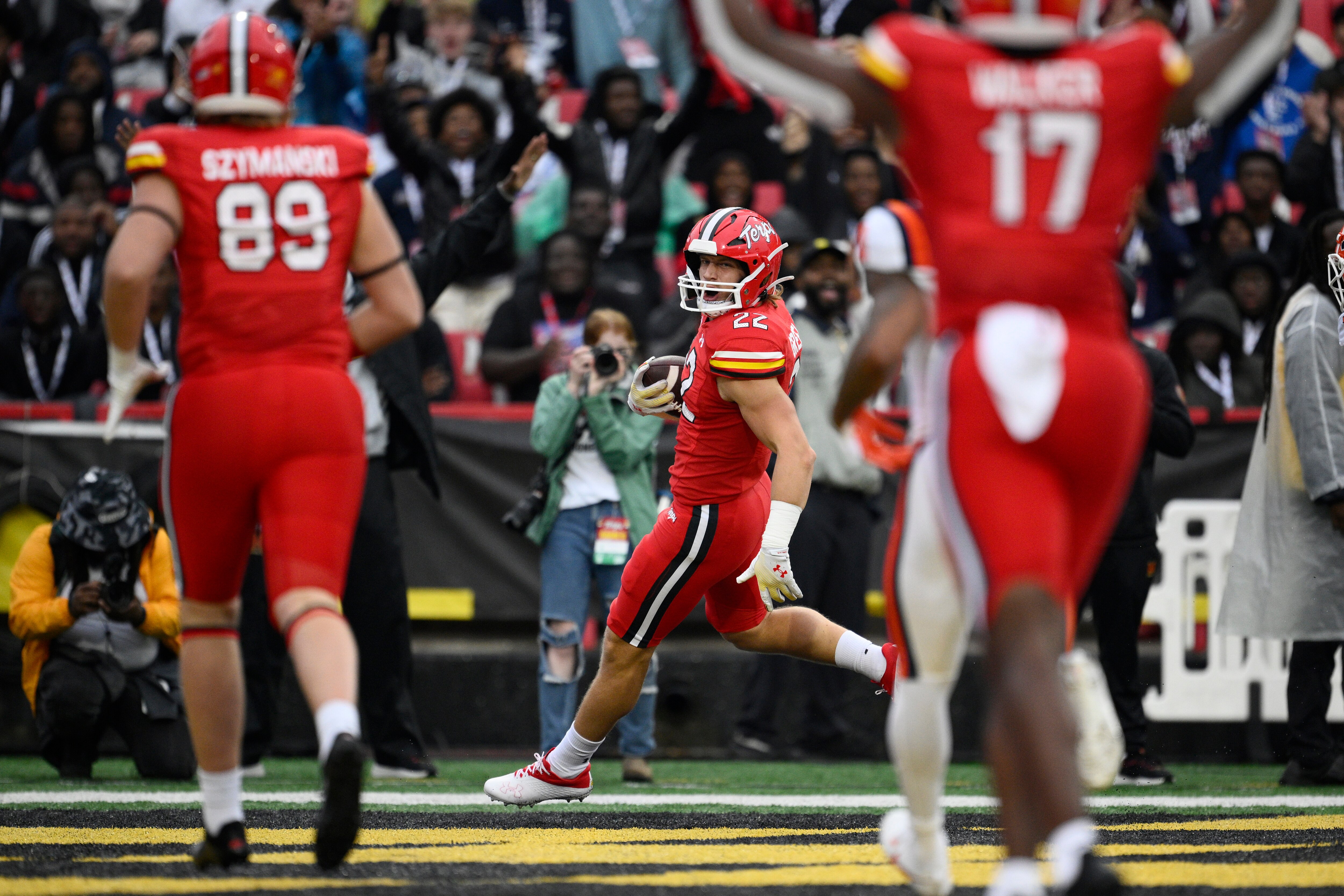 Maryland's Sean Greeley scores on a first-half pass.
