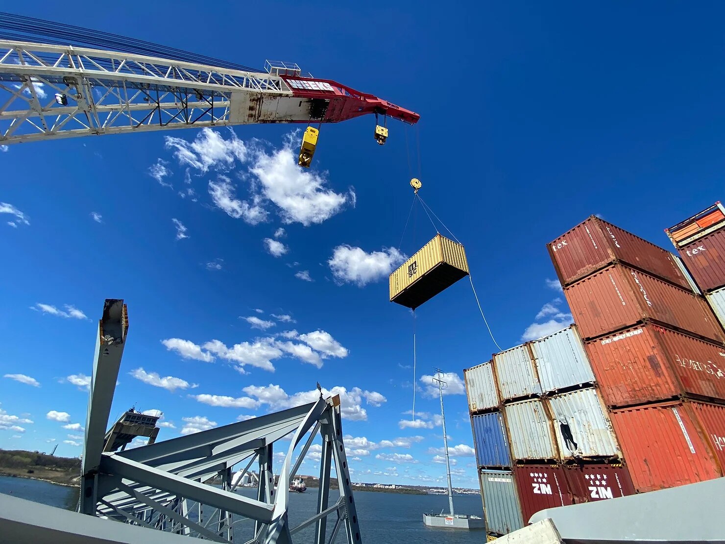 Response crews began removing shipping containers using a floating crane barge at the site of the Francis Scott Key Bridge on April 7, 2024. The Unified Command is continuing efforts in support of removing the M/V Dali, which is required to fully reopen the Fort McHenry Channel.