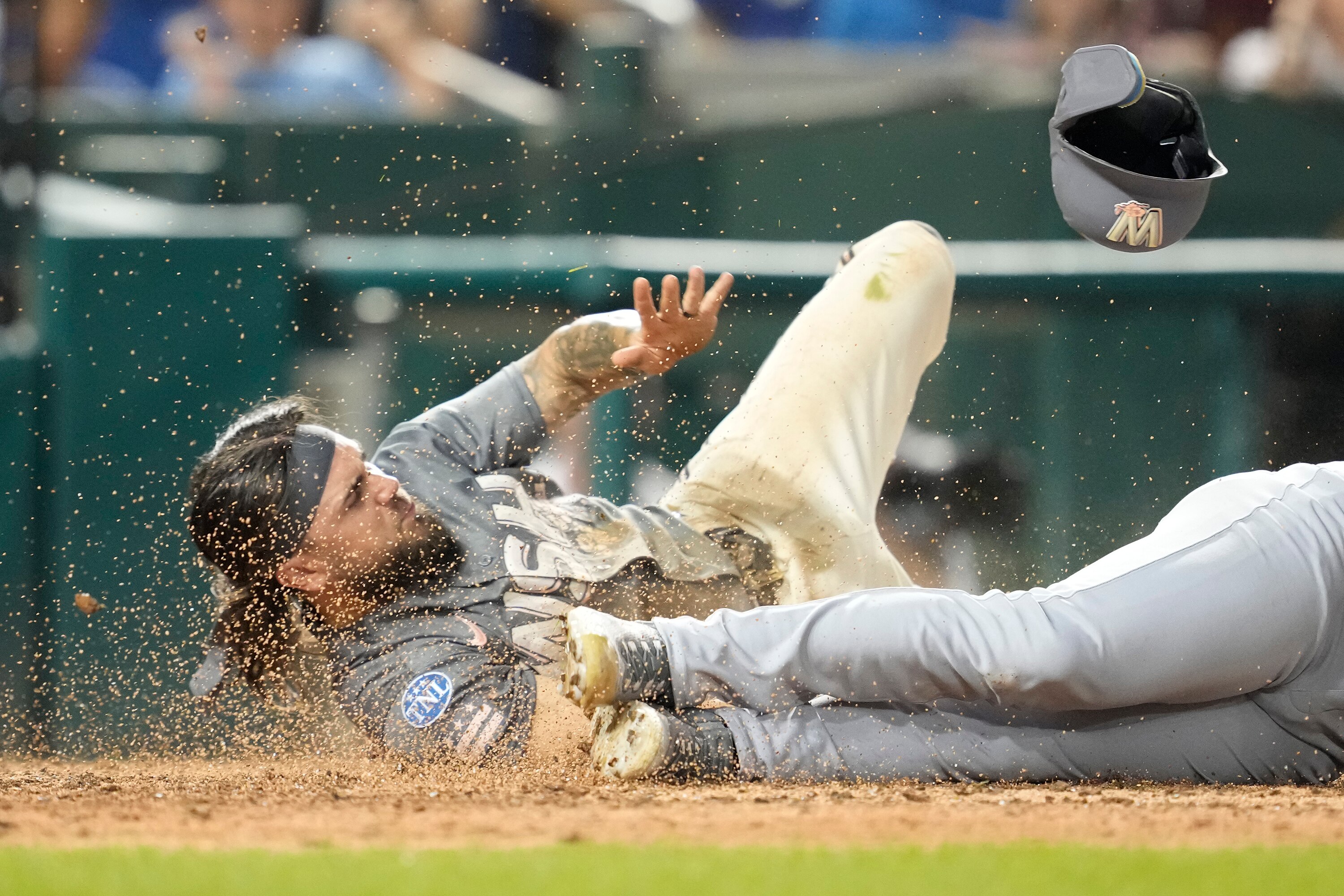 The Nationals' Michael Chavis scores the winning run on a wild pitch in the 11th inning.