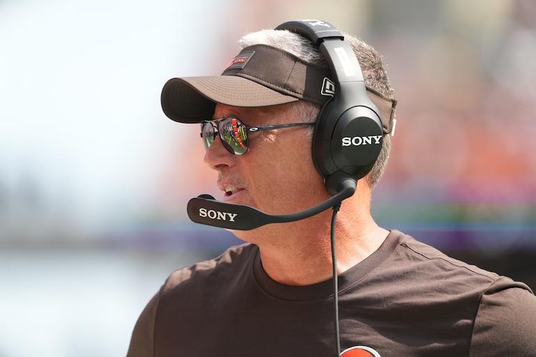 Cleveland Browns defensive coordinator Jim Schwartz watches play during a game against the Green Bay Packers on Sept. 21.