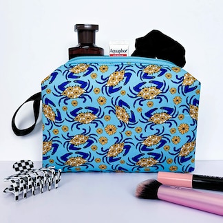 Maryland Blue Crab Neoprene Travel Toiletry Bag