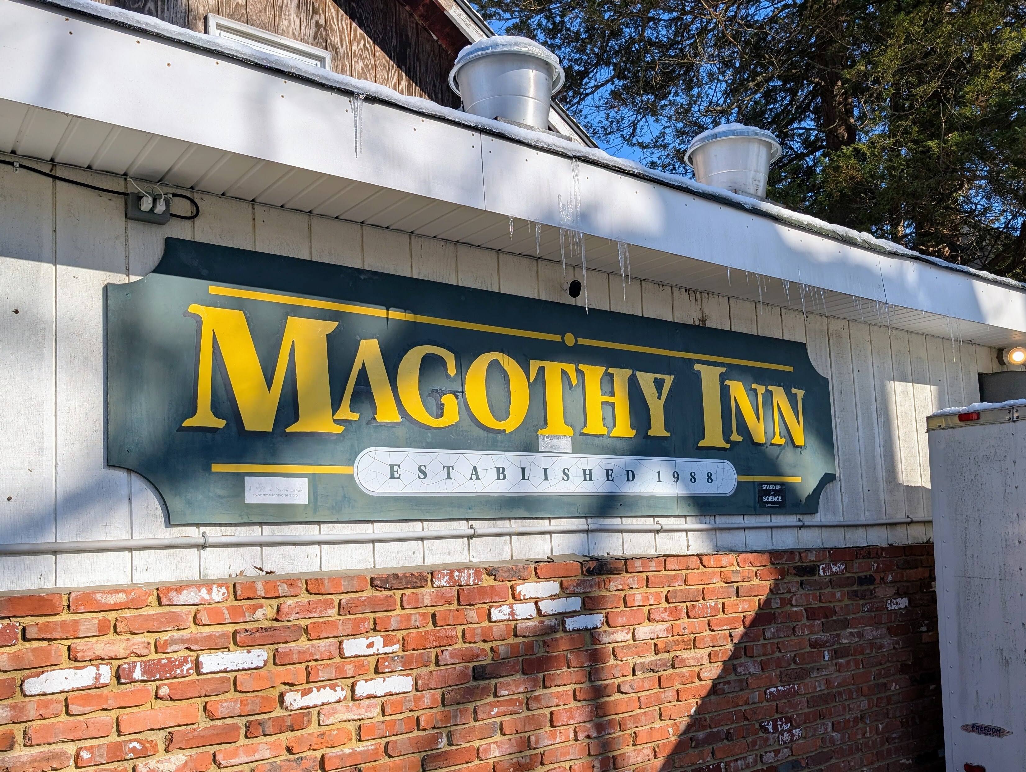 The Magothy Inn has been a fixture in the Chelsea Beach section of Pasadena for decades, and a source of complaints.