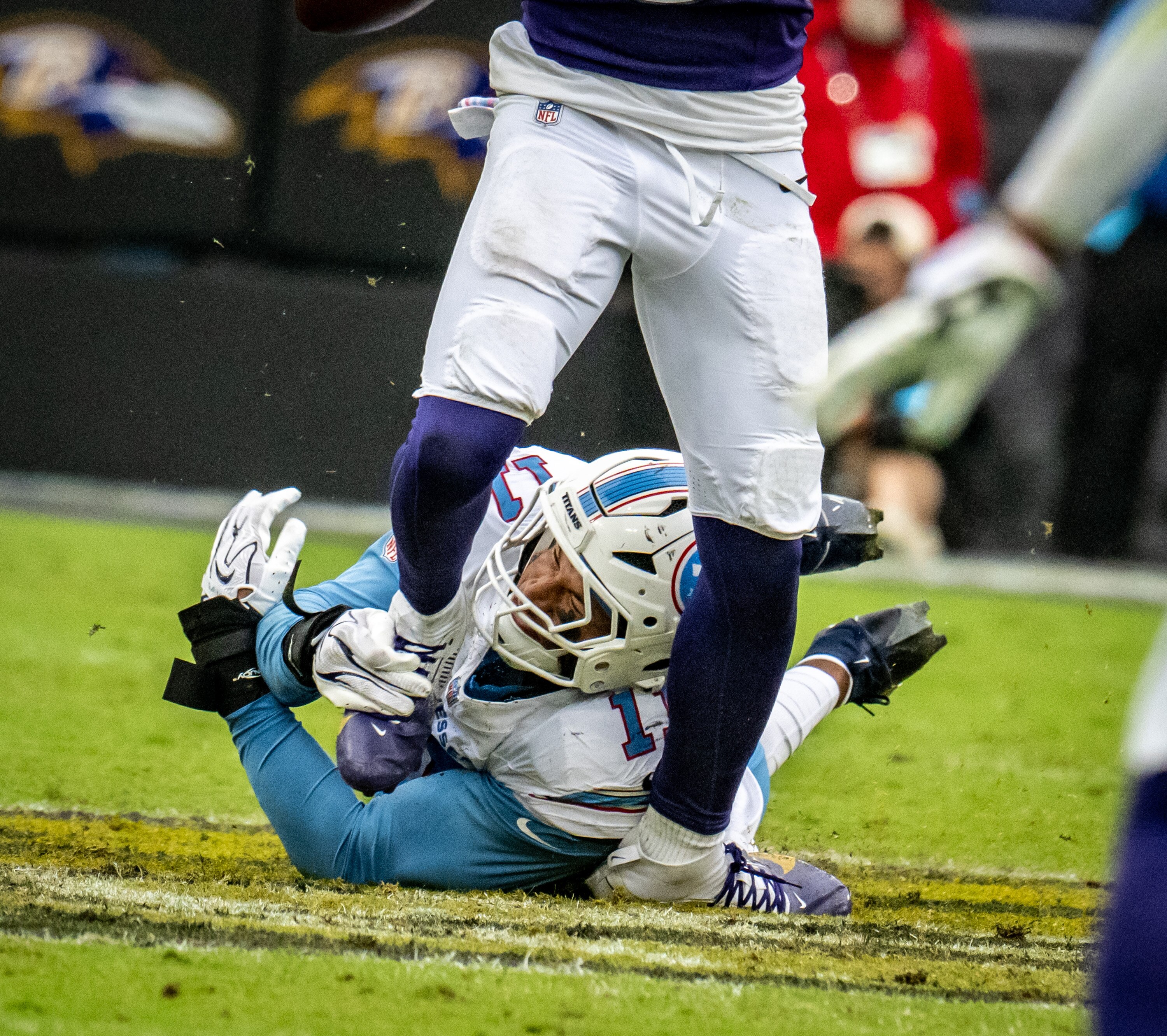 The Ravens beat the Tennessee Titans 24-18 but lost quarterback Lamar Jackson to an ankle injury.  