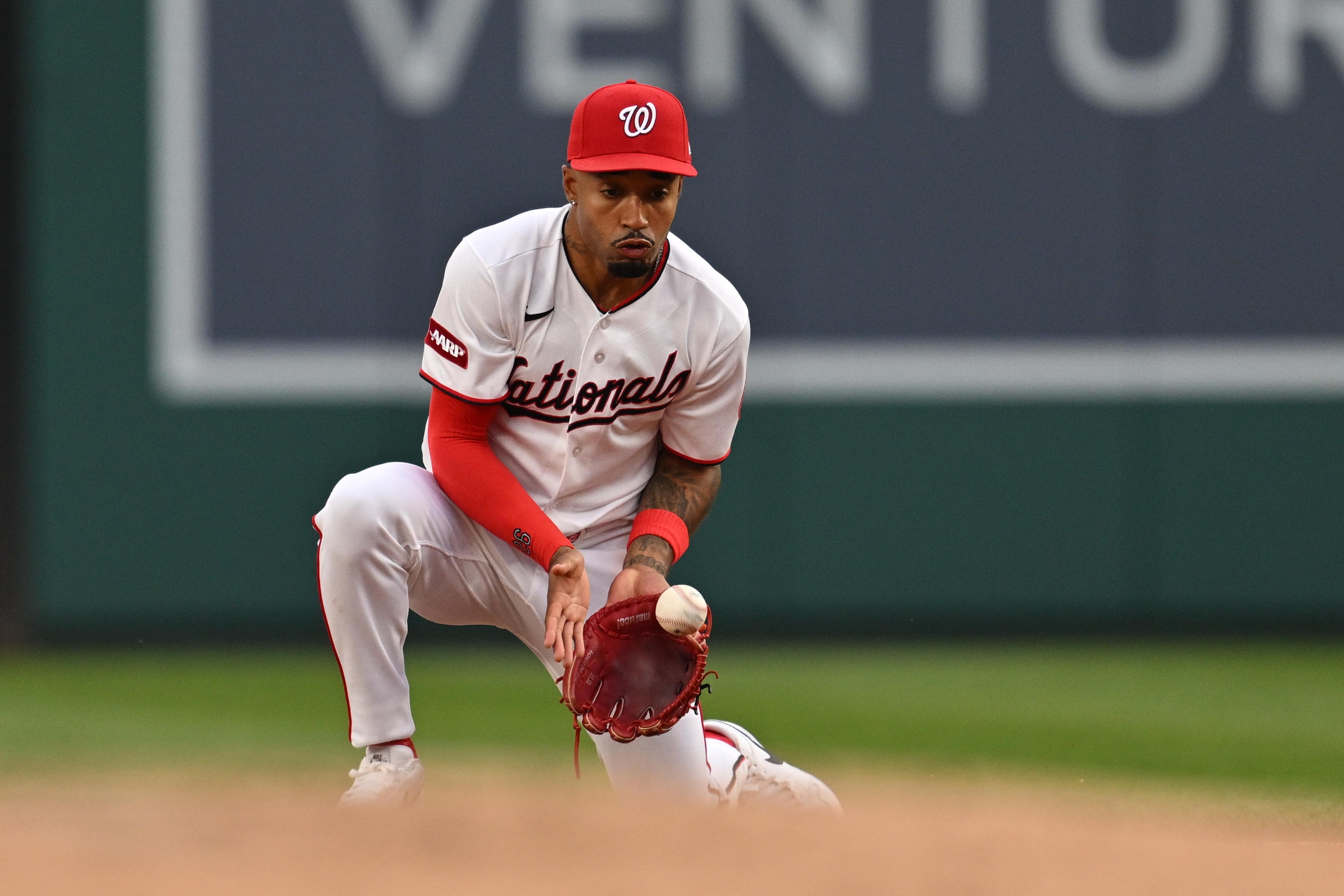 Nasim Nuñez fields a ground ball at second base in the second inning of Wednesday night’s 15-2 Nationals win over Minnesota.