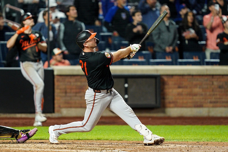 Orioles first baseman Pete Alonso hits a game-tying home run in the ninth inning — and the 300th of his career — against the New York Mets at Citi Field.