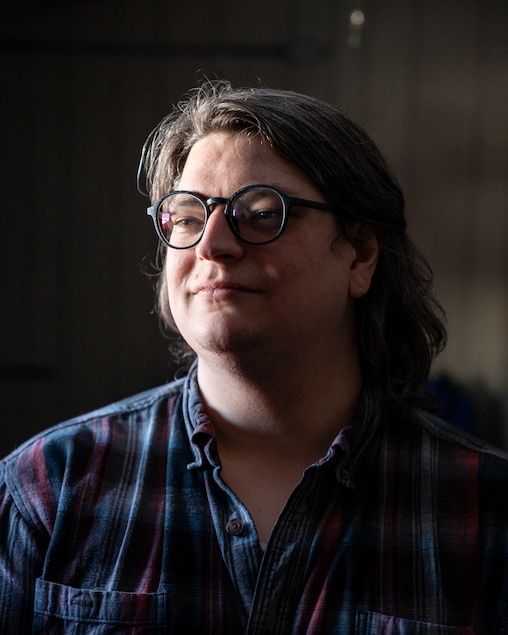 Erik Shilling co-runs Solidarity Firearms Training, a LGBTQIA+ led firearm training company based in Westminster.