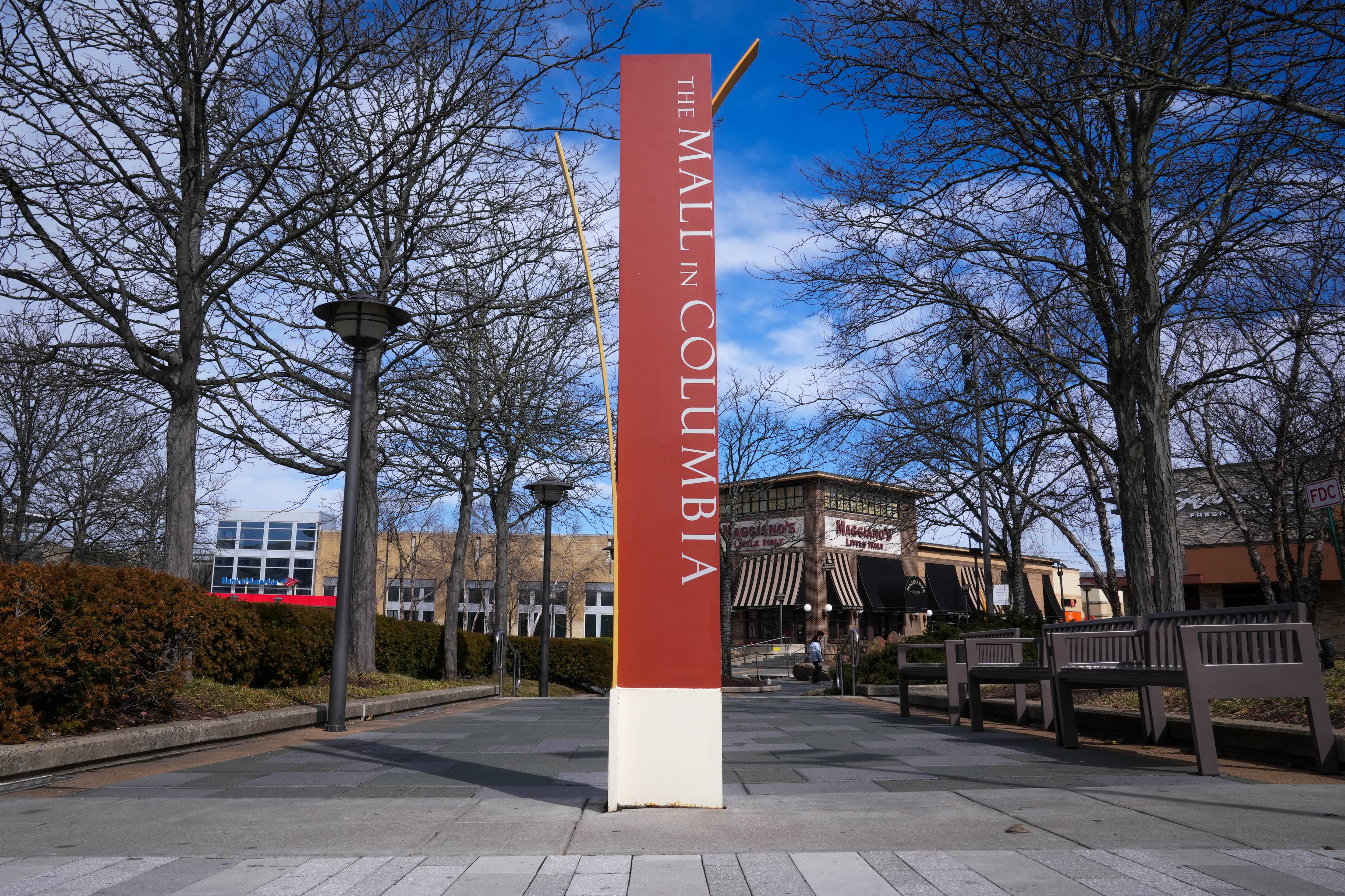 Police received a call at 6:10 p.m. on Saturday for gunfire in the mall’s food court.