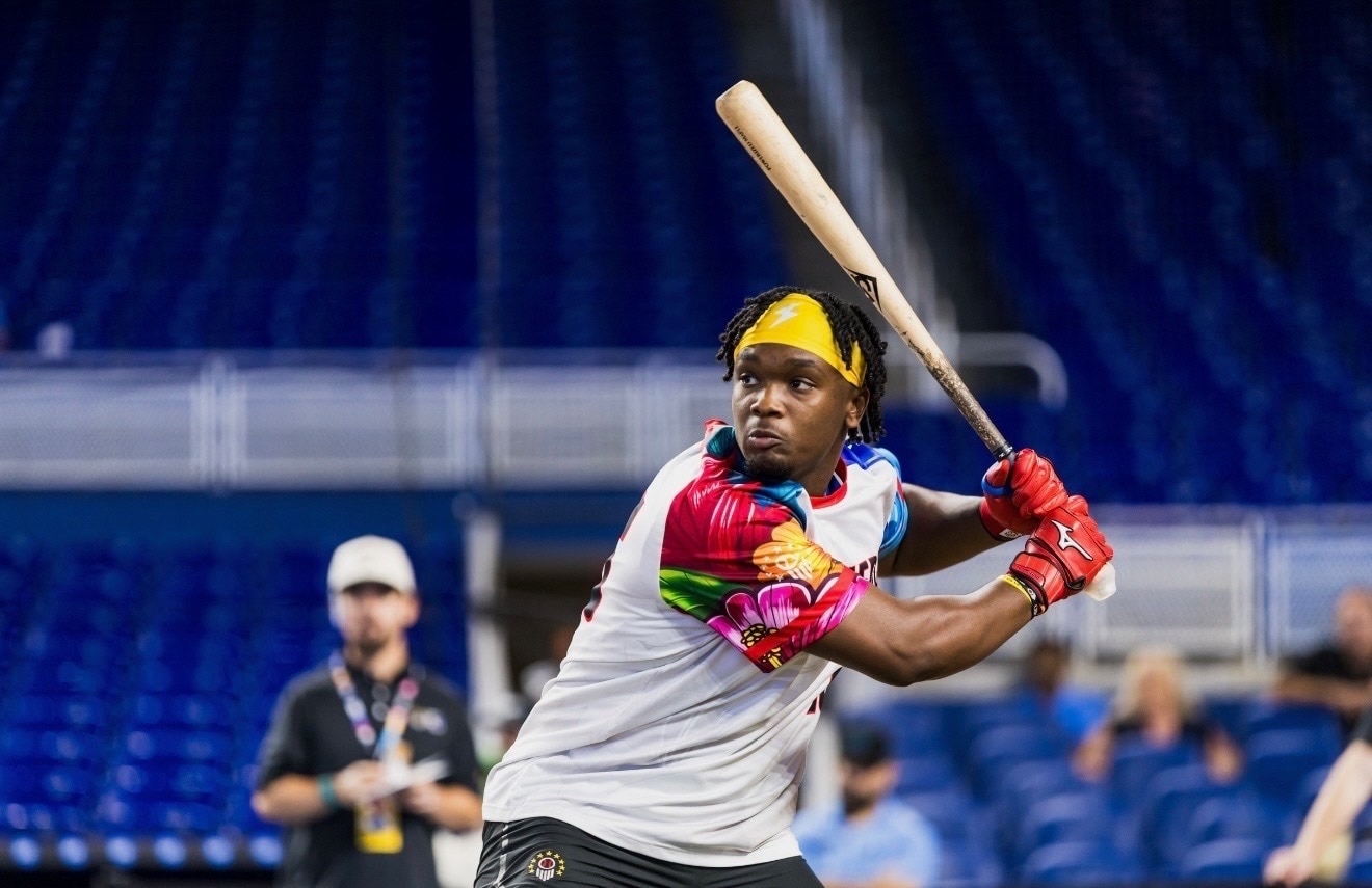 Eric Booth Jr. plays in a showcase games prior to the draft.