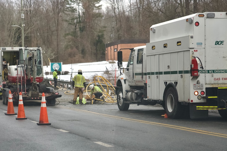 BGE crews continued working Saturday to fix a gas leak on Central Avenue which forced a lane of traffic to close.