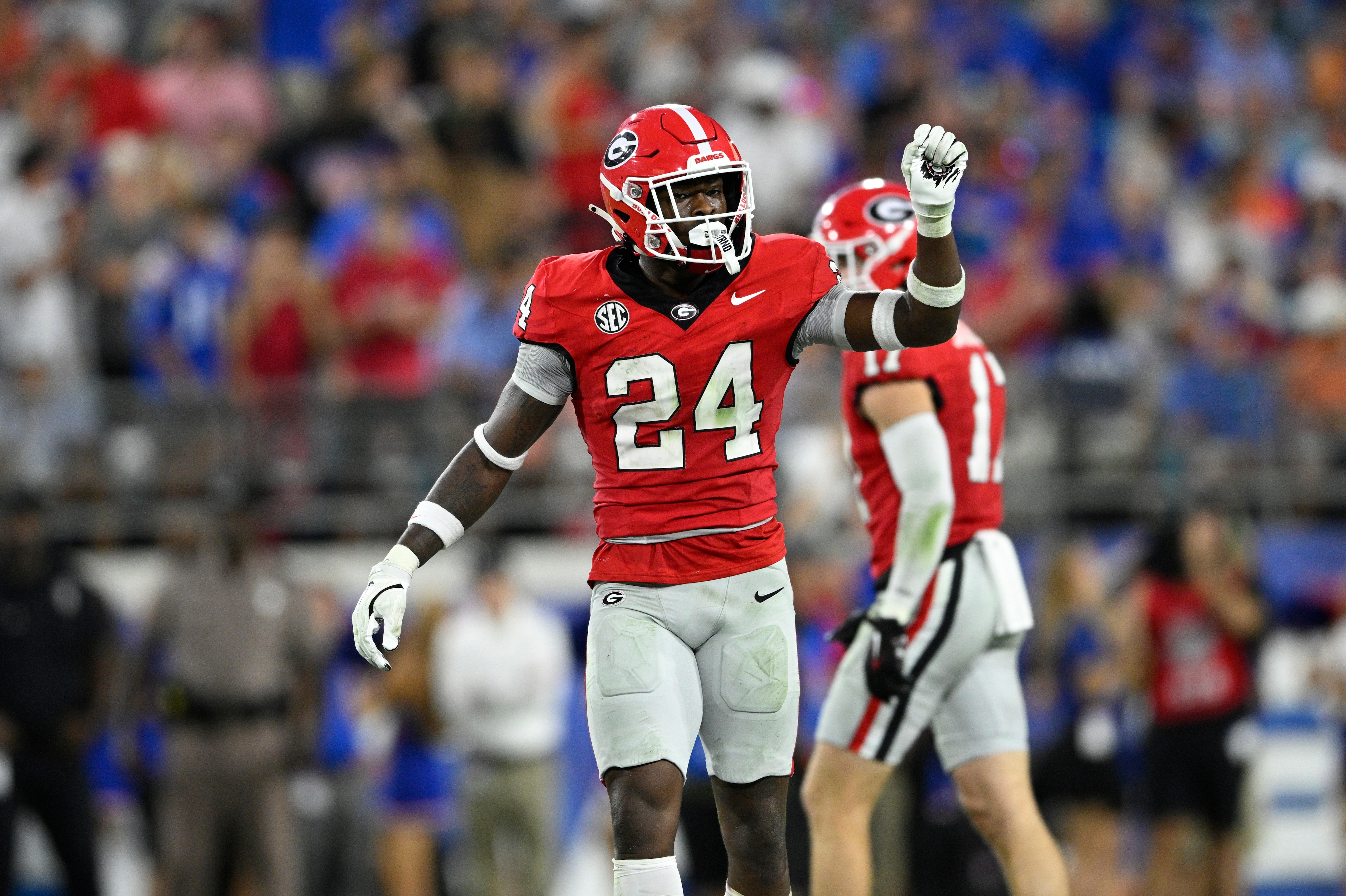 Georgia defensive back Malaki Starks sets up for a play against Florida last November.