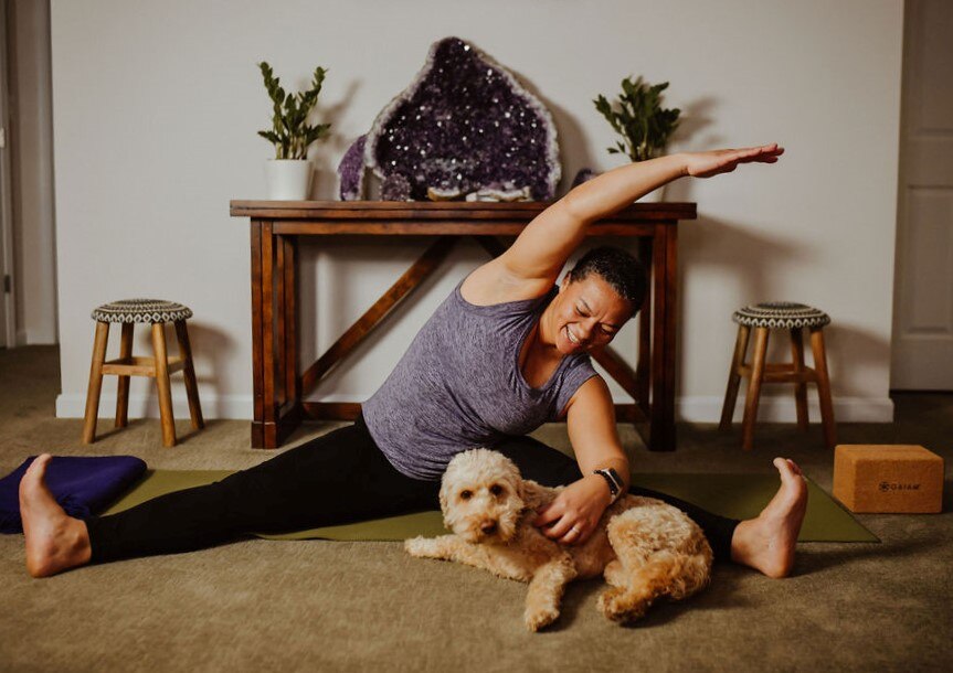 Coach Larisa Harrington (with furry friend Layla) says that you don’t have to wait until Jan. 1 to work on goals you’ve been putting off since last New Year’s Day. It’s just important to figure out why. (Photo: Liz Hough of Liz Hough Photography).