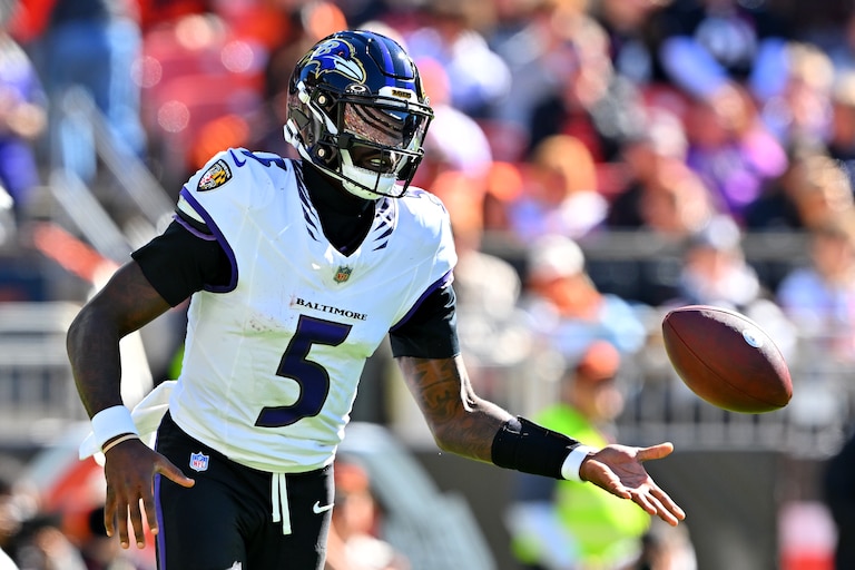 CLEVELAND, OHIO - OCTOBER 18: Tyler Huntley #5 of the Baltimore Ravens flicks the ball against the Cleveland Browns during the second quarter of the game at Huntington Bank Field on October 18, 2026 in Cleveland, Ohio. (Photo by Jason Miller/Getty Images)
