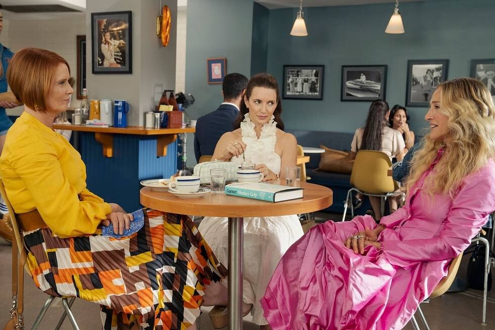 Cynthia Nixon, Kristin Davis, Sarah Jessica Parker
HBO Max
And Just Like That...

Season 3 - Episode 7