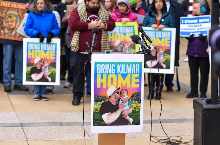 CASA holds a rally outside a hearing for Kilmar Abrego Garcia at the Greenbelt Federal Courthouse on Thursday.