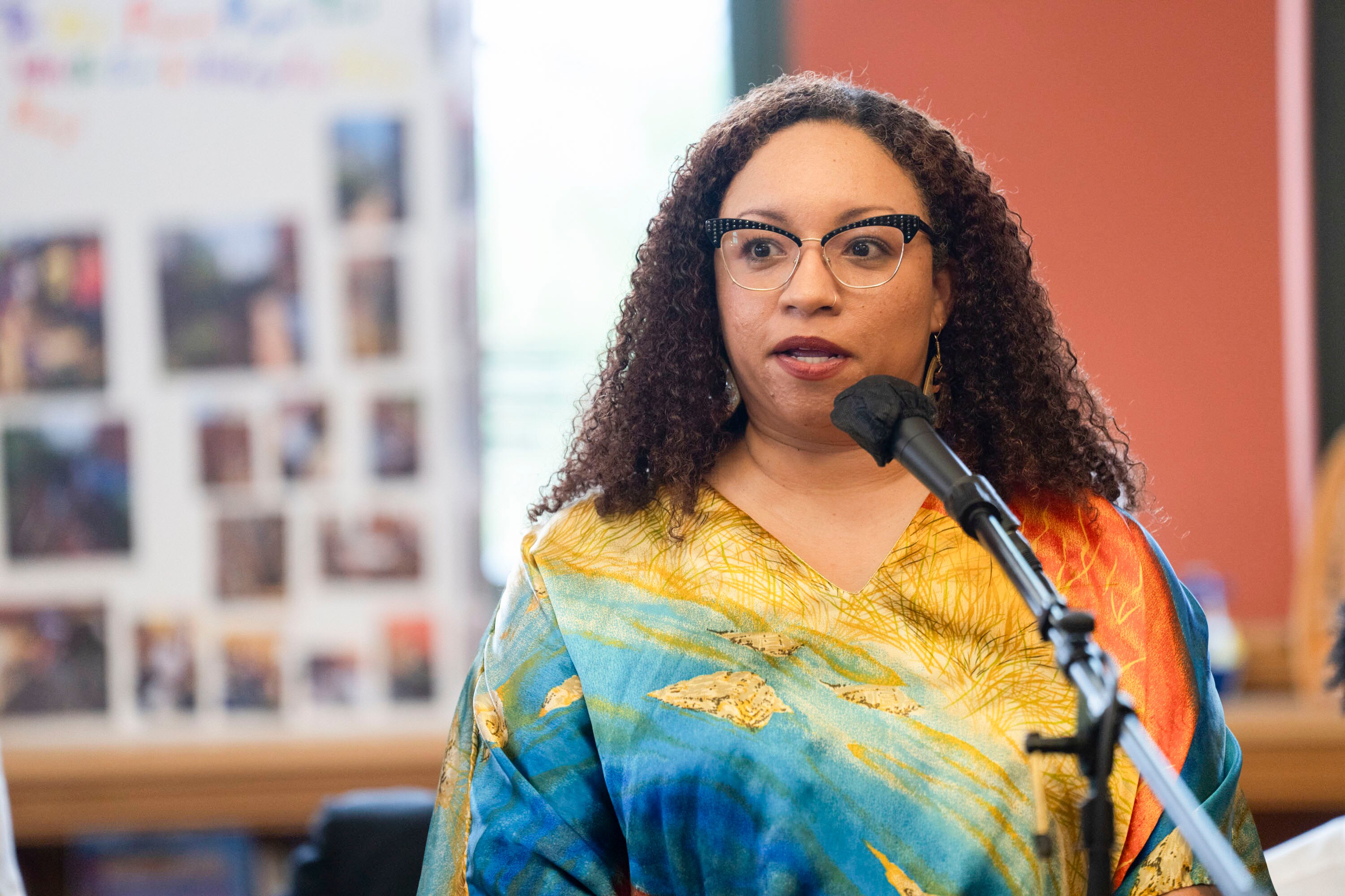 Incumbent Ashley “Ash” Esposito took an early lead in the race for two seats on the Baltimore City Board of School Commissioners.