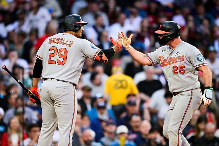 Orioles first baseman Pete Alonso is greeted at home by designated hitter Samuel Basallo after hitting a two-run home run in the third inning.