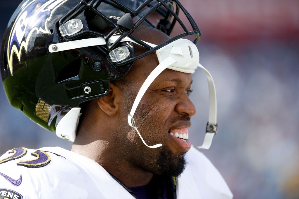 Terrell Suggs will join the Ravens' Ring of Honor in a ceremony at halftime of Sunday's game.