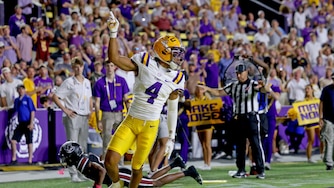 Cornerback Mansoor Delane #4 of the Louisiana State Tigers celebrates a pass defense during the game against the South Carolina Gamecocks at Tiger Stadium on October 11, 2025 in Baton Rouge, Louisiana.