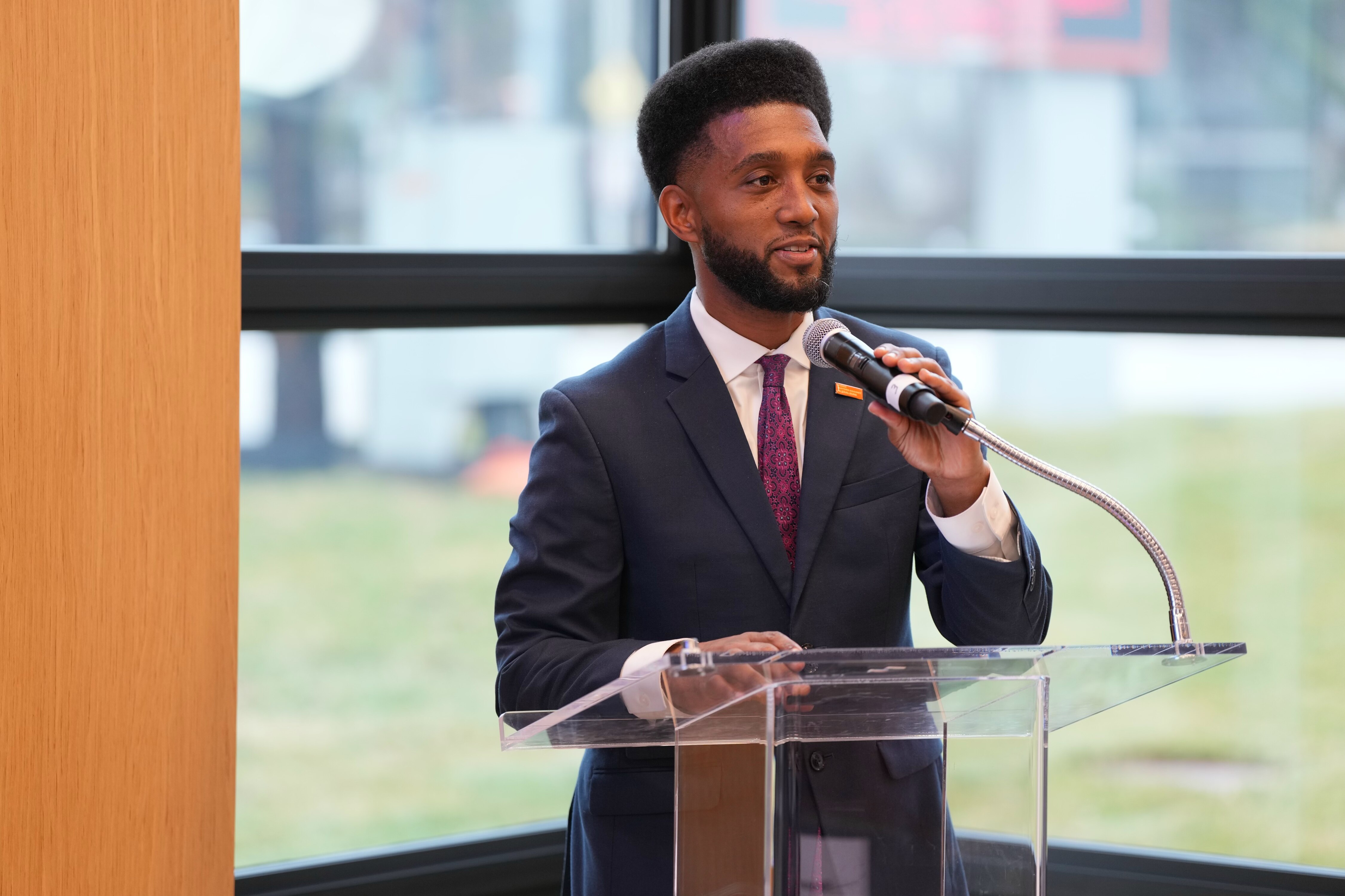 Baltimore’s mayor Brandon Scott gives remarks highlighting the benefits that JP Morgan Mondawmin Community Center will bring.