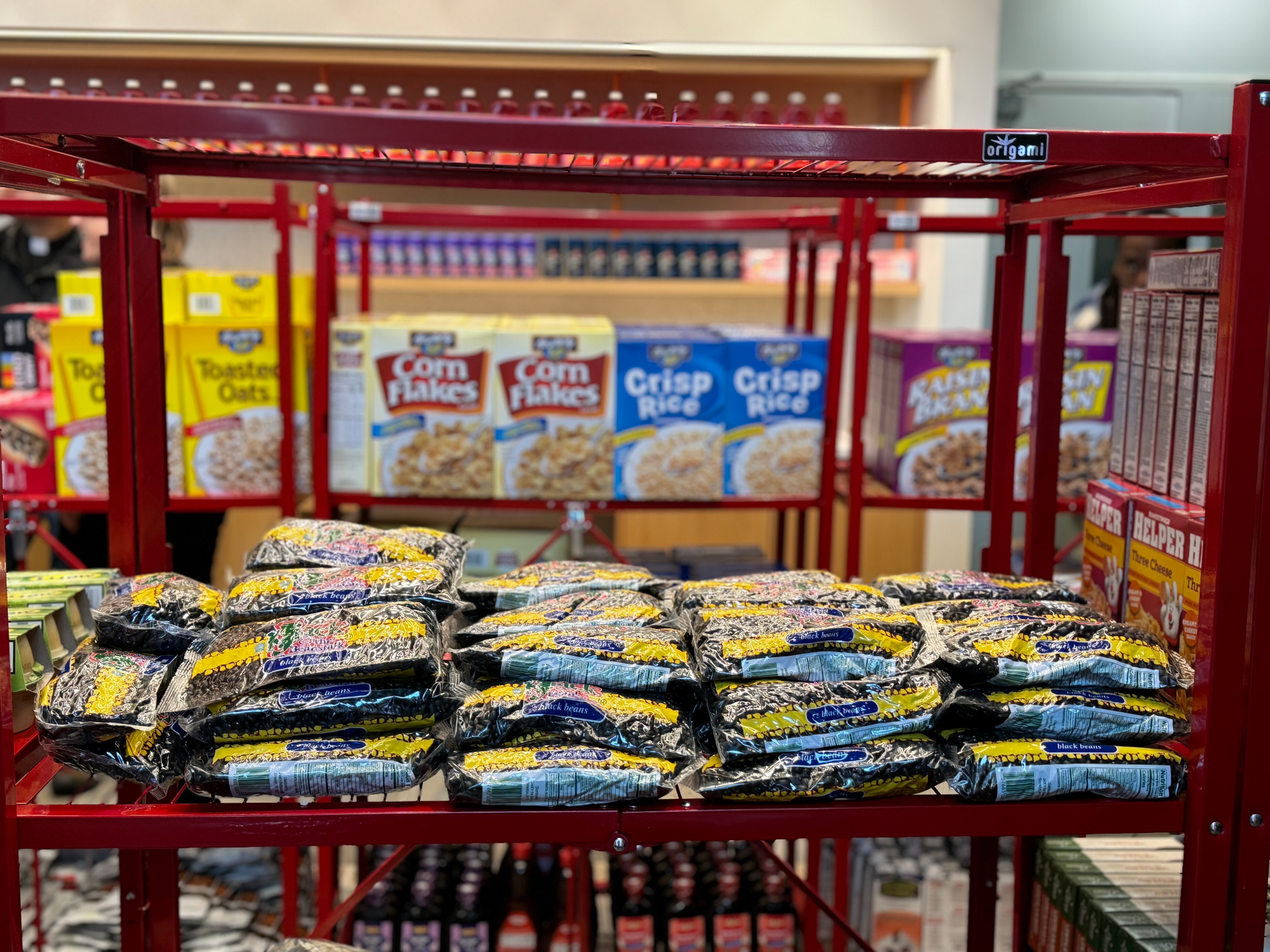 The Pratt Free Market opening Saturday in the Southeast Anchor of the Enoch Pratt Library will offer produce, dry goods and toiletries at no cost to anyone.