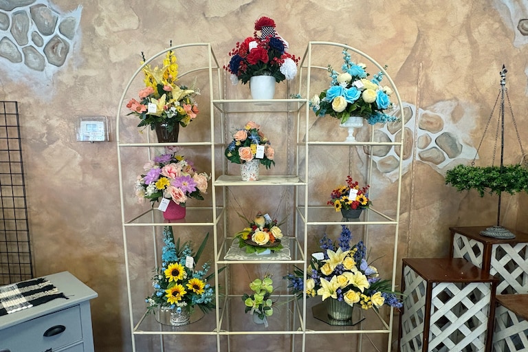 SATURDAY, OCTOBER 24, 2026 - Dundalk Florist is going to close its doors on Nov. 14 after over 100 years, it announced on Friday afternoon.