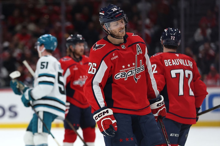 Nic Dowd of the Washington Capitals reacts after the San Jose Sharks scored a goal during the second period on Jan. 15.
