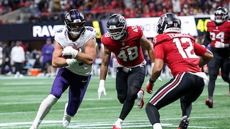 Ravens tight end Mark Andrews runs after a catch against the Atlanta Falcons in overtime.