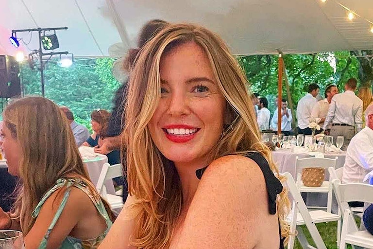 Potomac native and TikTok star Brooke Eby dies at 37 after sharing her ALS journey for 4 years.
