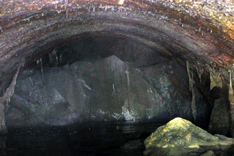 Boulders and large rocks are blocking DC Water crews' access to the collapsed sewer pipeline that's allowing massive amounts of wastewater to spill into the Potomac River.