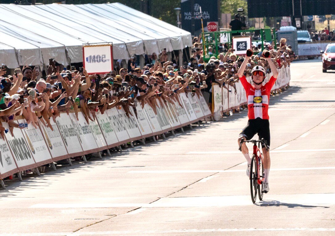 Mattias Skjelmose wins the Maryland Cycling Classic as fans bang on the barricades at the finish line. (Carl Schmidt/The Baltimore Banner)