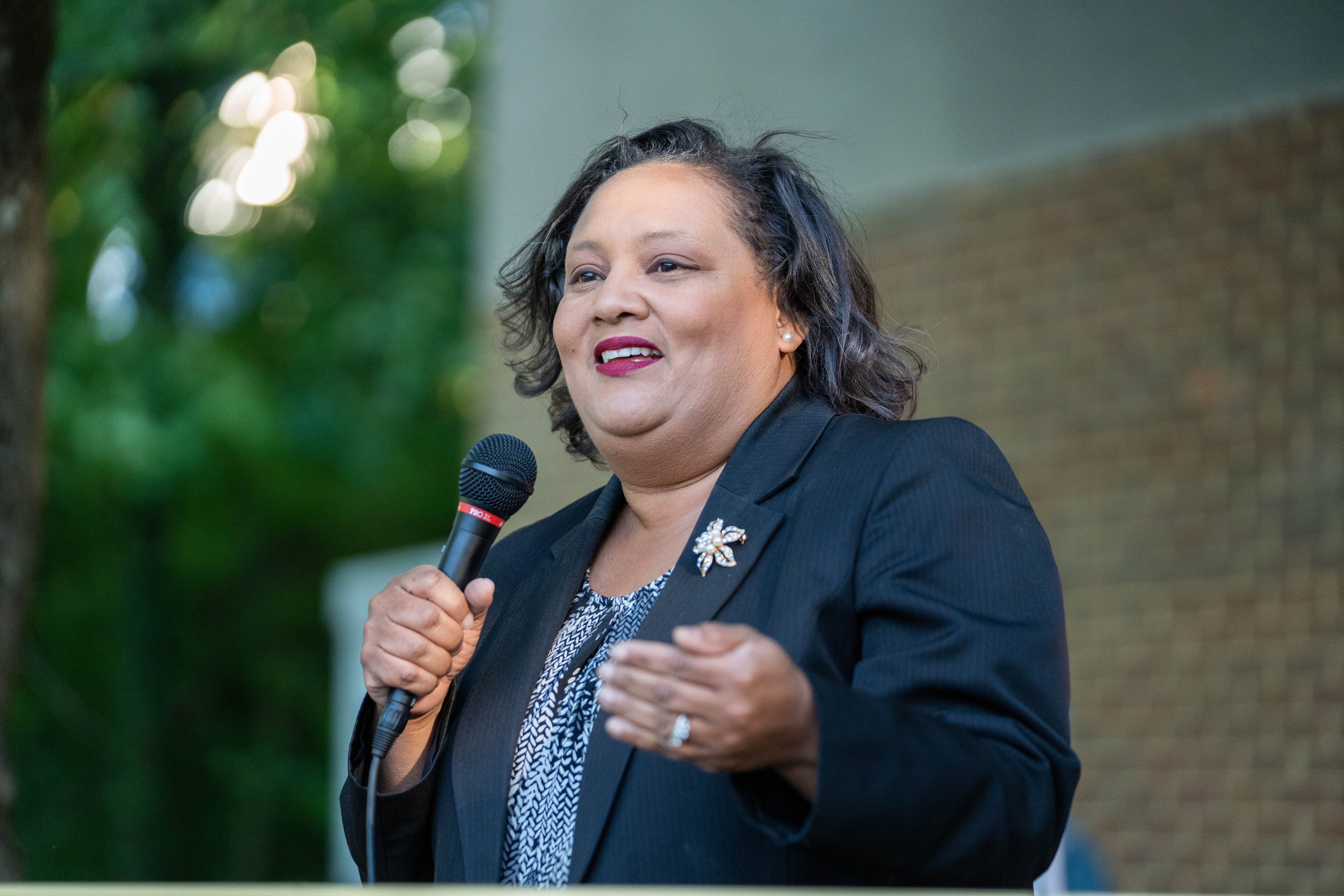 Robin Harvey gives her marks at the Randallstown NAACP Rally at the Baltimore
County School Board.