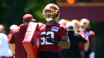 Washington Commanders rookie linebacker Sonny Styles works out during practice on June 2.