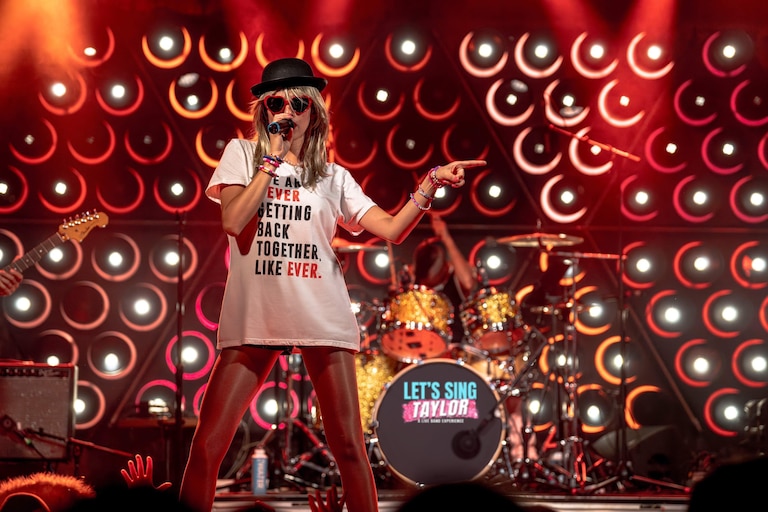 Let’s Sing Taylor star Emily Victoria wears Eras Tour-esque costumes designed by her mother.