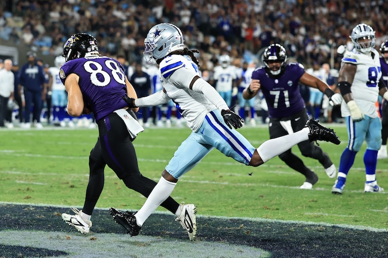 RIO DE JANEIRO, BRAZIL - SEPTEMBER 27: Matthew Hibner #88 of the Baltimore Ravens scores a touchdown during the fourth quarter against the Dallas Cowboys at Maracana Stadium on September 27, 2026 in Rio de Janeiro, Brazil. (Photo by Buda Mendes/Getty Images)