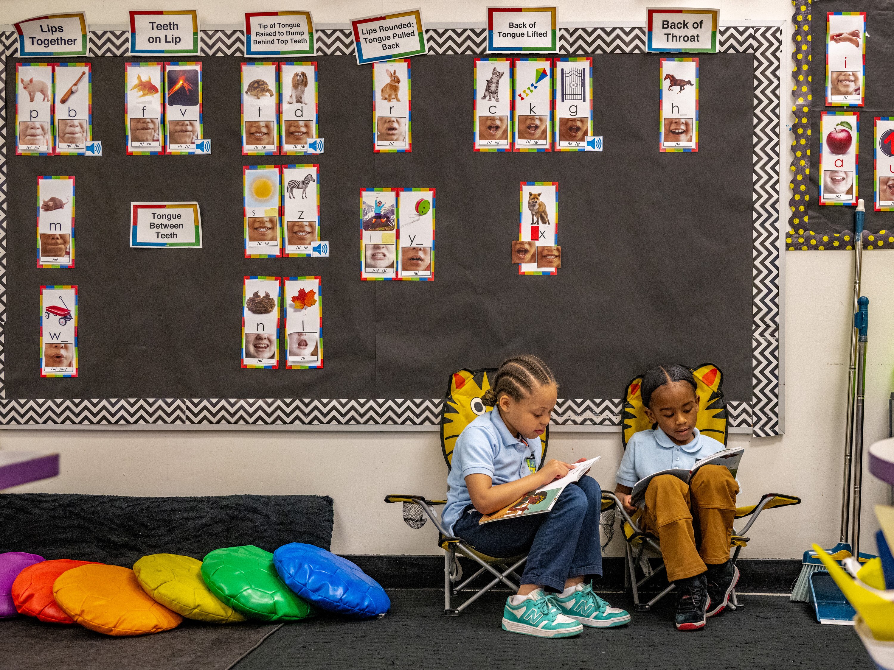 Legacy Houston and Sin Armstead read together in Danielle White’s kindergarten class at KIPP Baltimore.
