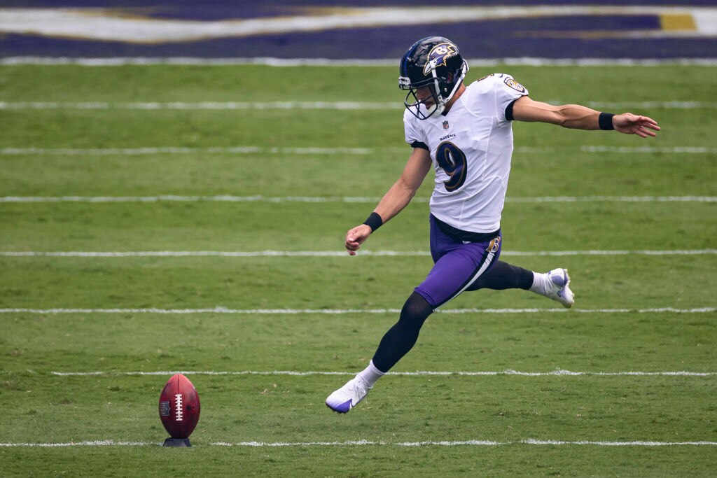 BALTIMORE, MD - SEPTEMBER 13: Justin Tucker #9 of the Baltimore Ravens takes the opening kick-off against the Cleveland Browns at M&T Bank Stadium on September 13, 2020 in Baltimore, Maryland. (Photo by Scott Taetsch/Getty Images)