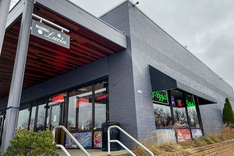 Mamma Lucia closed last weekend, taking the memories of Baltimore County with it.