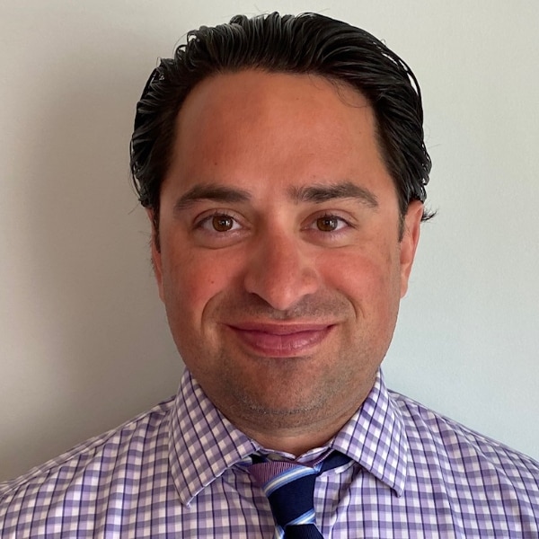 Dr. Enrique Oviedo is a psychiatrist and is medical director of MATClinics.