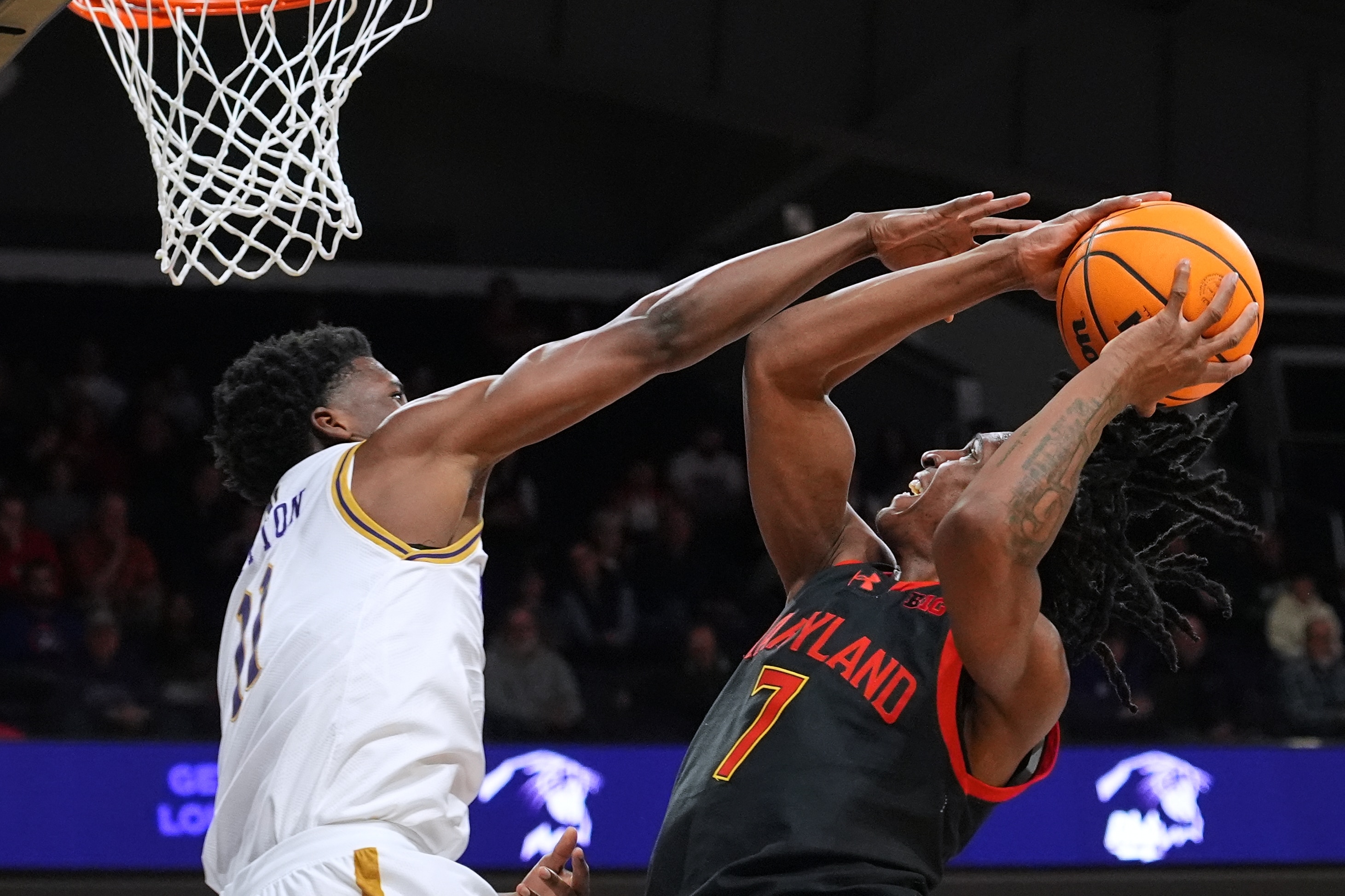 Maryland guard Andre Mills, at right against Northwestern, had 19 points Wednesday night against Nebraska.