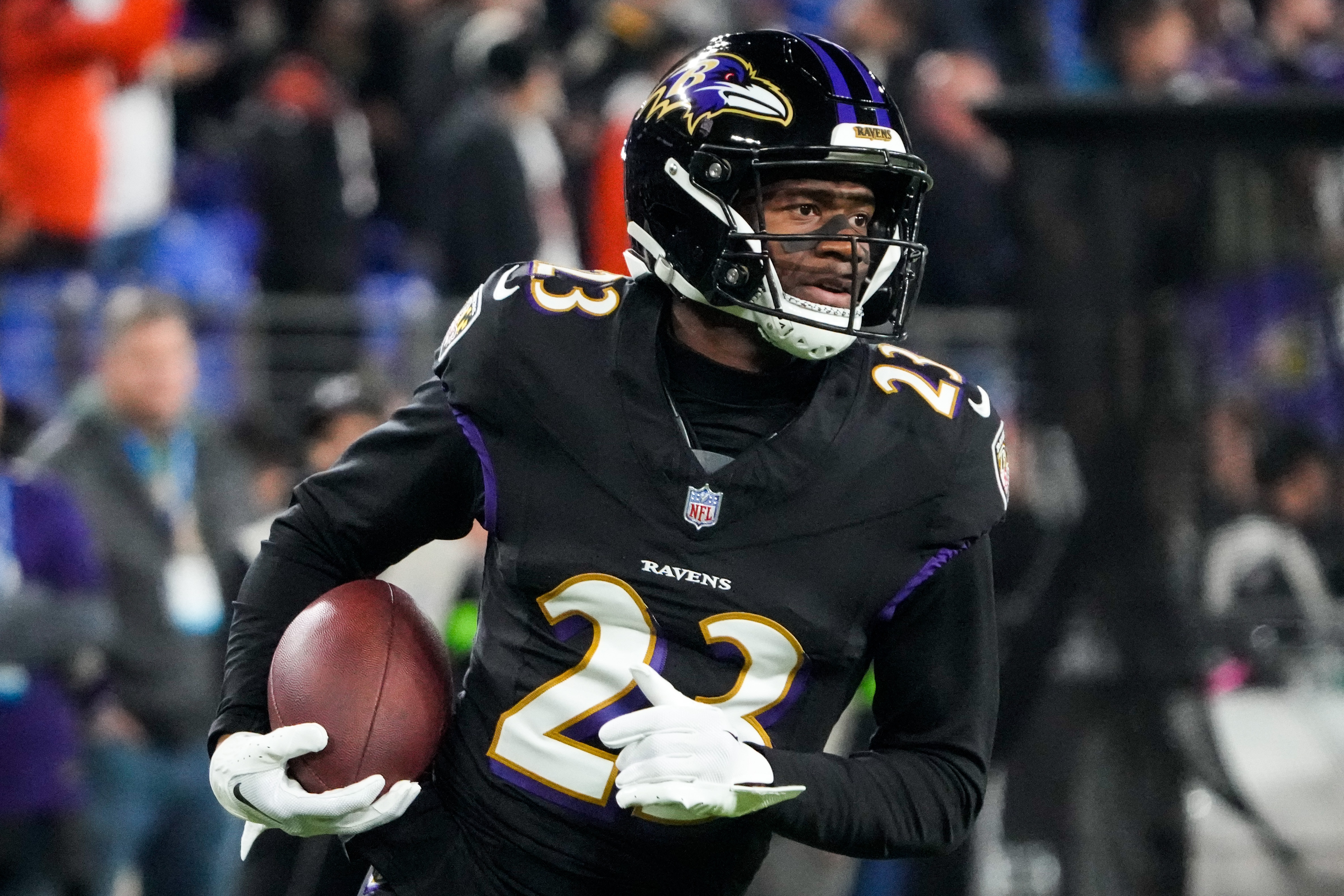 Ravens cornerback Rock Ya-Sin, who is dealing with a knee injury, returned to practice Friday and is questionable to play Sunday against the Chiefs.