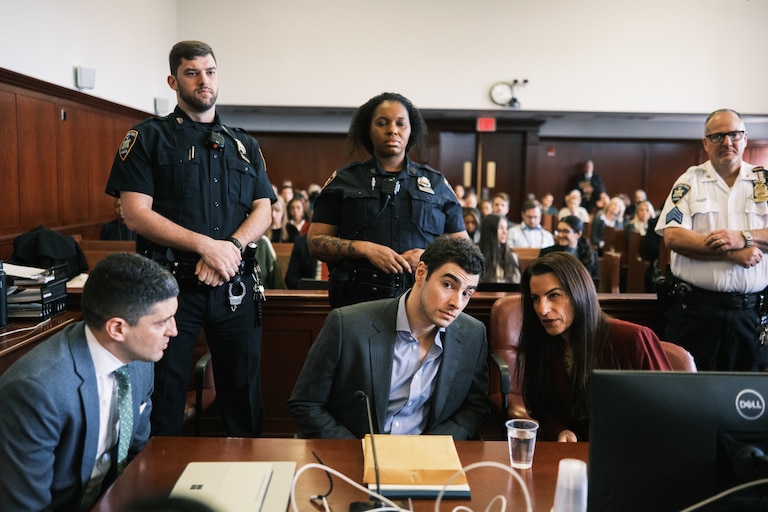 Luigi Mangione appears in Manhattan Criminal Court, Monday, Dec. 8, 2025, in New York.