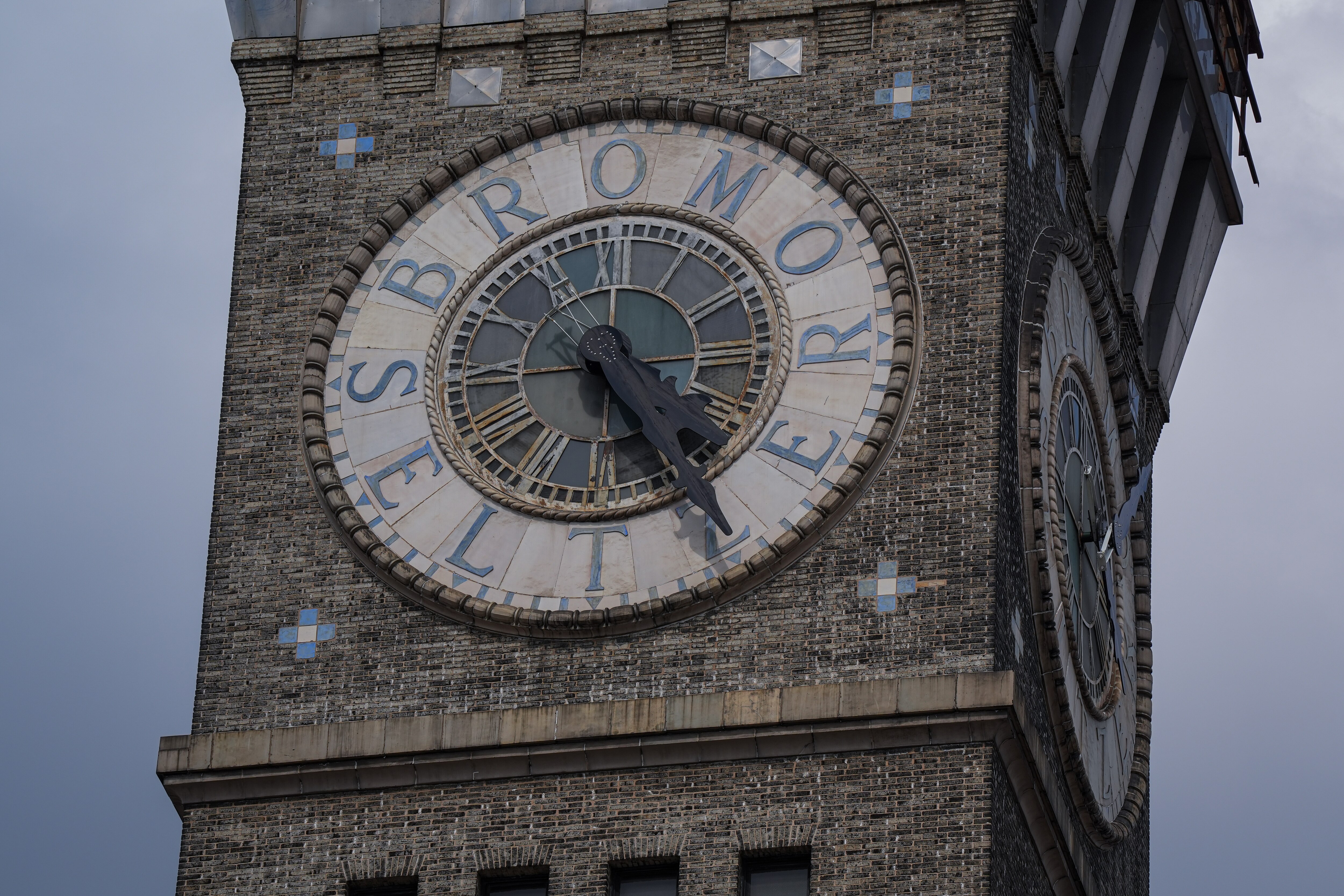 6/8/22—Exterior of the Bromo Seltzer Arts Tower.