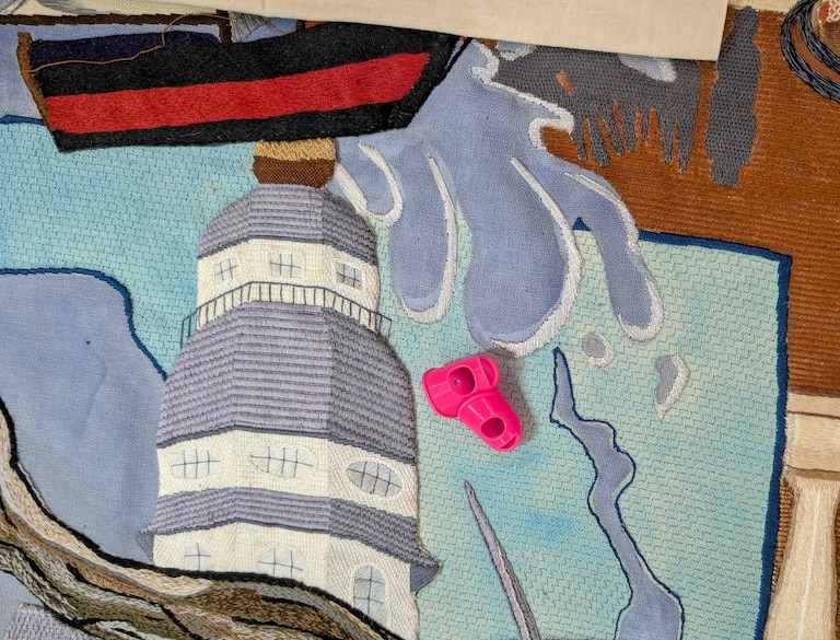 The panel includes the Maryland State House Dome, even though it wasn't added until after the Revolution.